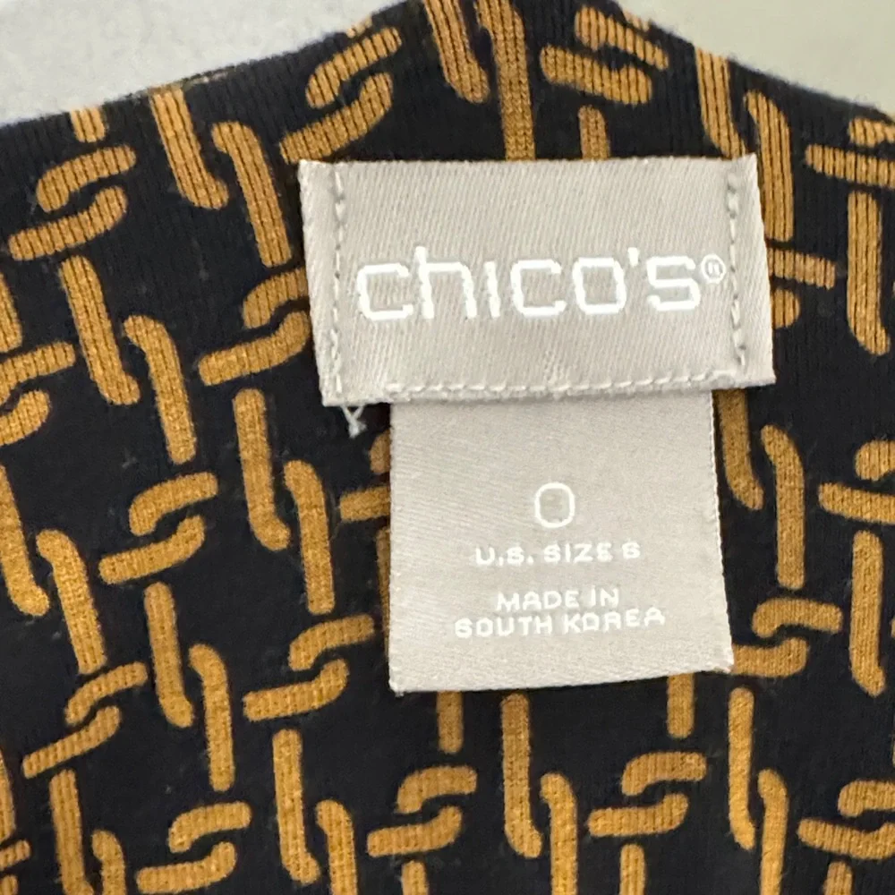 Chico's Black and Tan Geometric Long Sleeve Top Chico size 0 (US size 8) - Picture 6 of 6